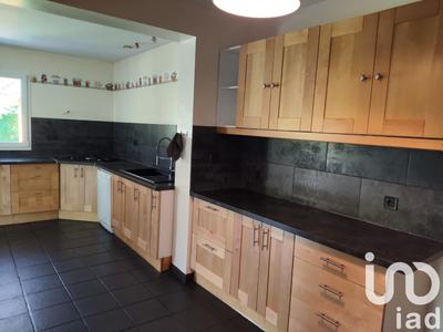 Maison - 144 m² - 7 pièces