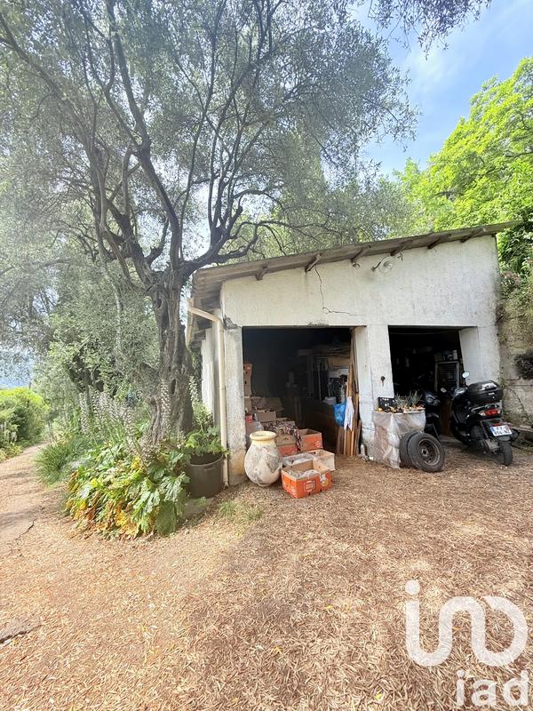 Maison - 206 m² - 7 pièces