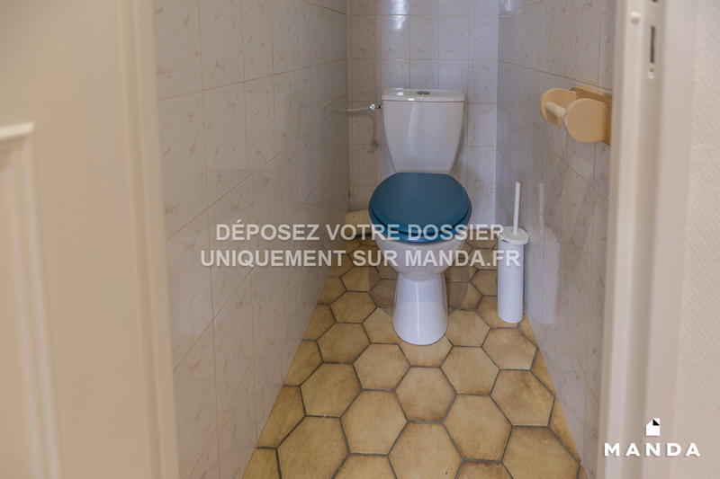 Chambre - 10 m² - 5 pièces