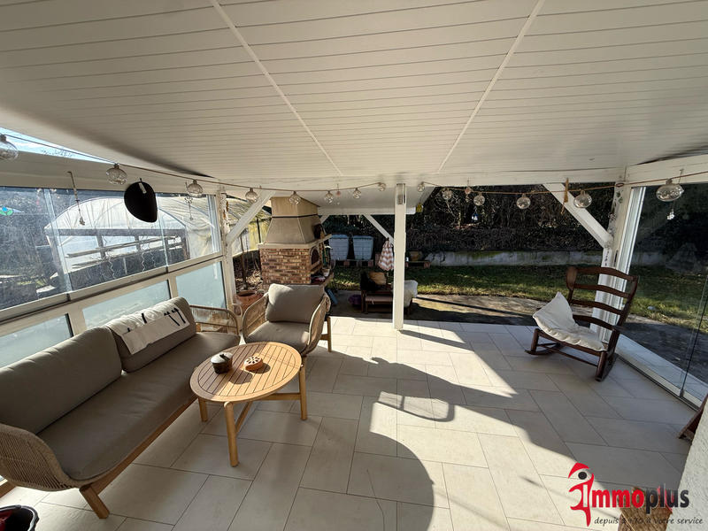 Maison - 145 m² - 6 pièces