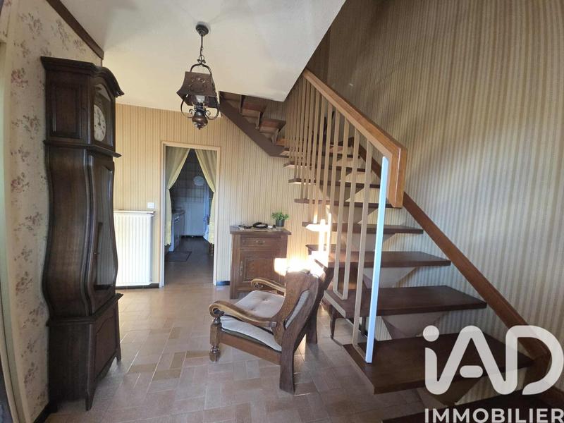 Maison - 92 m² - 5 pièces