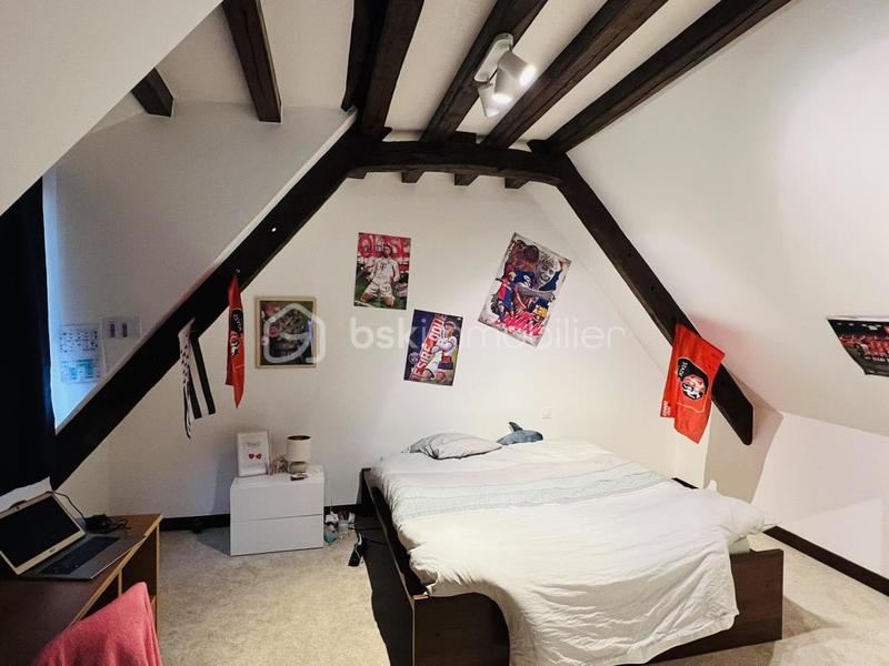 Maison - 274 m² - 10 pièces