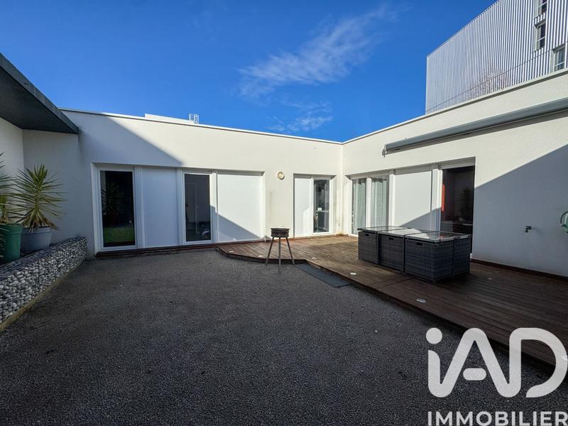 Maison - 96 m² - 6 pièces