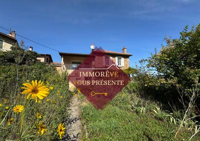 Maison de village - 84 m² - 4 pièces