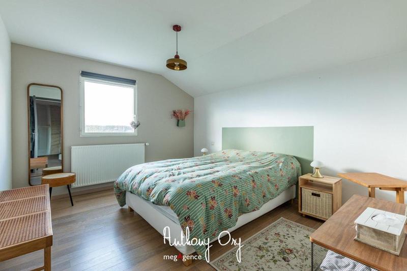 Maison d'architecte - 201 m² - 6 pièces