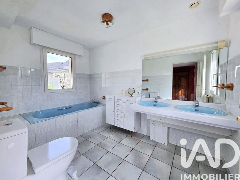 Maison de maîtres - 219 m² - 8 pièces