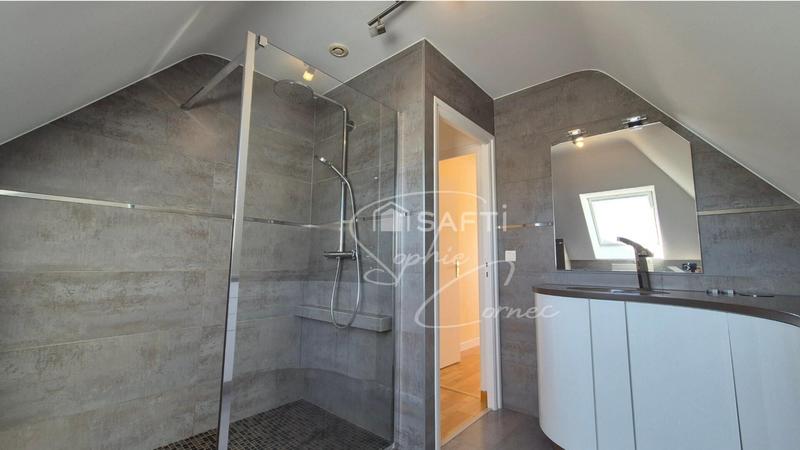 Maison - 125 m² - 6 pièces