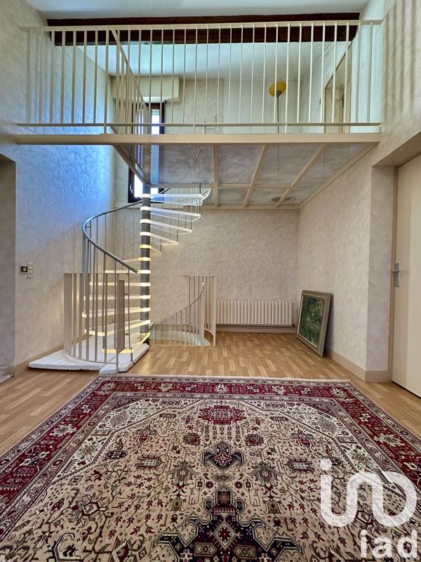 Maison de maîtres - 378 m² - 11 pièces