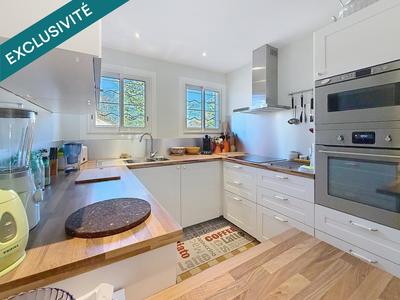 Maison - 90 m² - 6 pièces