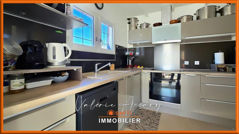 Maison - 86 m² - 4 pièces