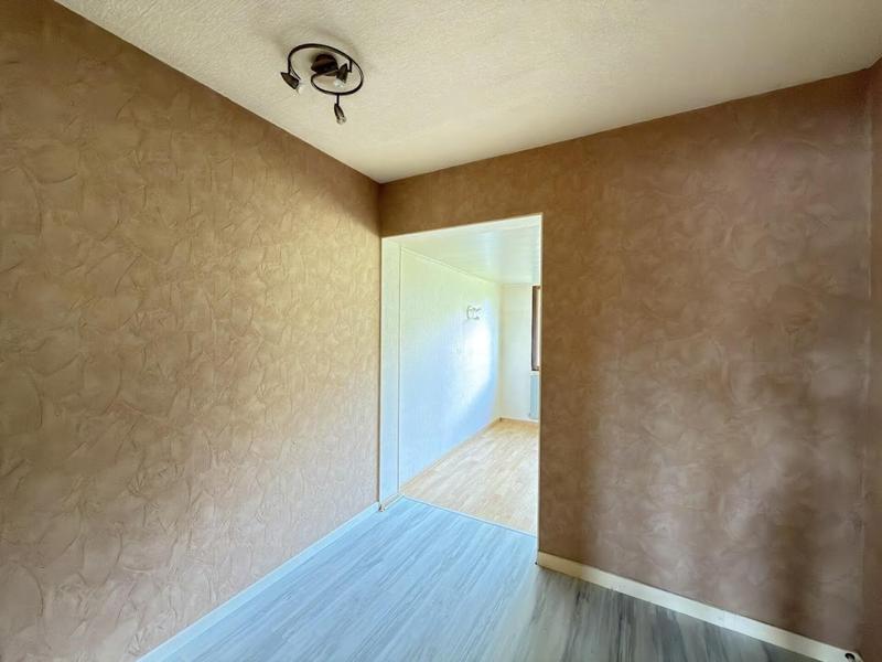 Maison - 82 m² - 5 pièces