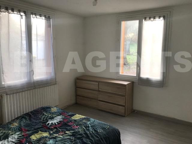 Maison traditionnelle - 80 m² - 4 pièces