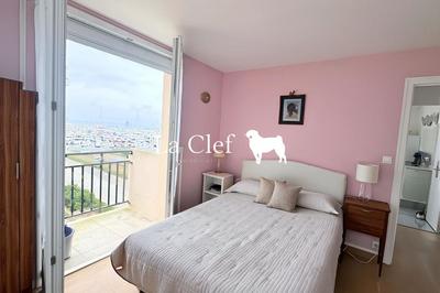 Appartement - 121 m² - 6 pièces