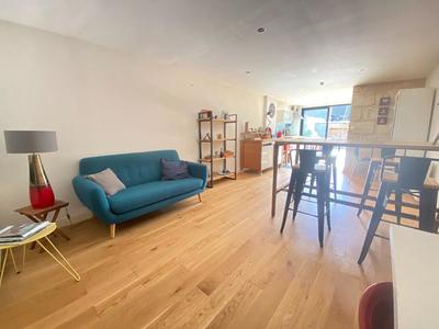 Maison - 92 m² - 5 pièces