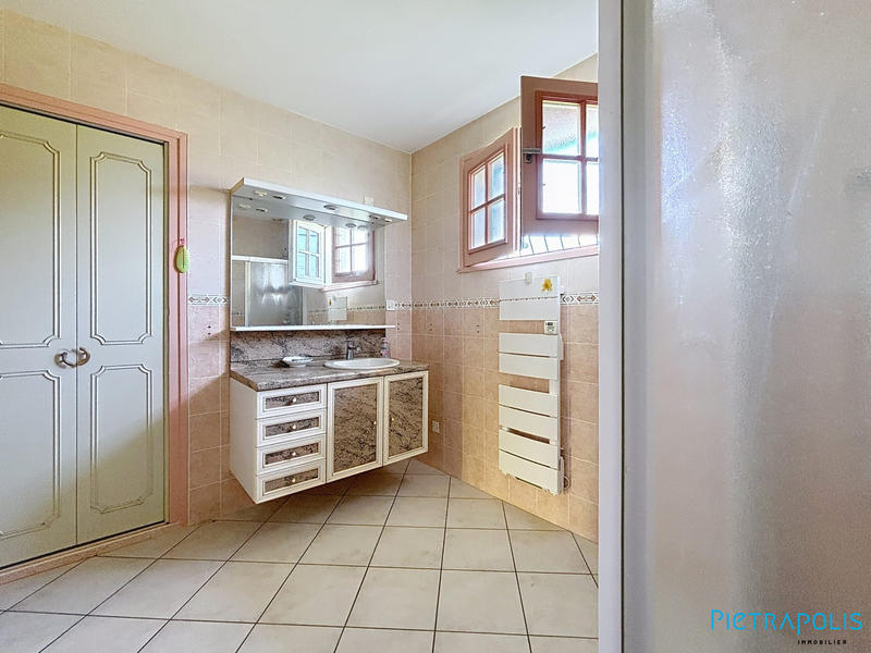 Maison - 110 m² - 5 pièces