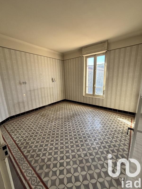 Maison - 200 m² - 7 pièces