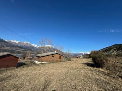 Terrain constructible - 650 m²