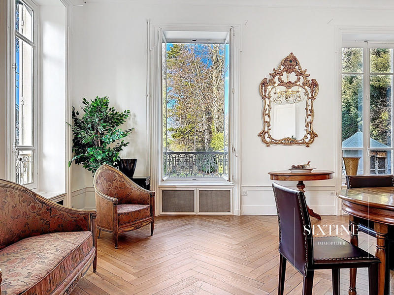 Manoir - 330 m² - 11 pièces