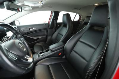 Mercedes Gla 200 7g-Dct 156 ch