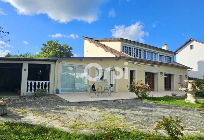 Maison - 170 m² - 7 pièces