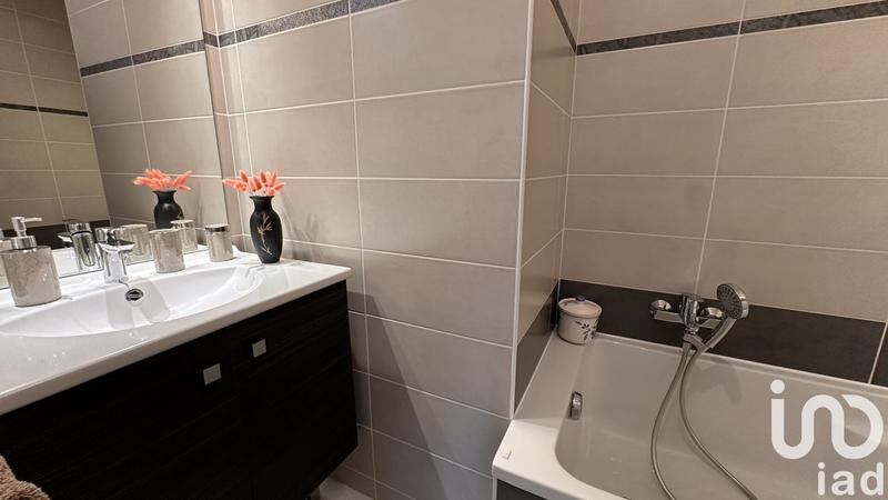 Appartement - 85 m² - 3 pièces