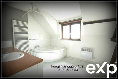 Maison traditionnelle - 110 m² - 6 pièces