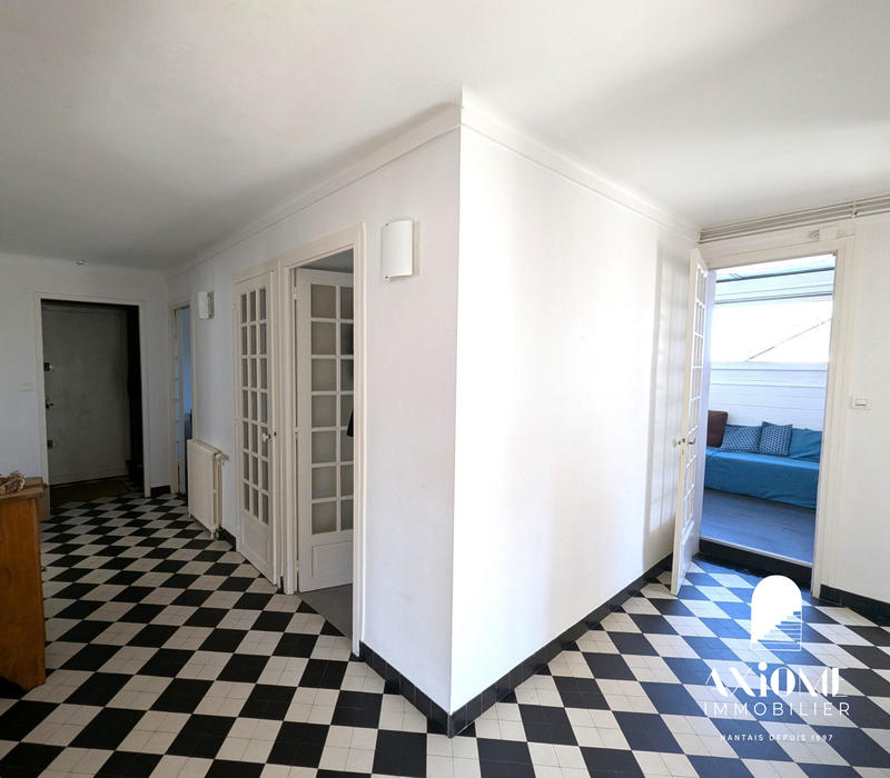 Appartement - 112 m² - 5 pièces