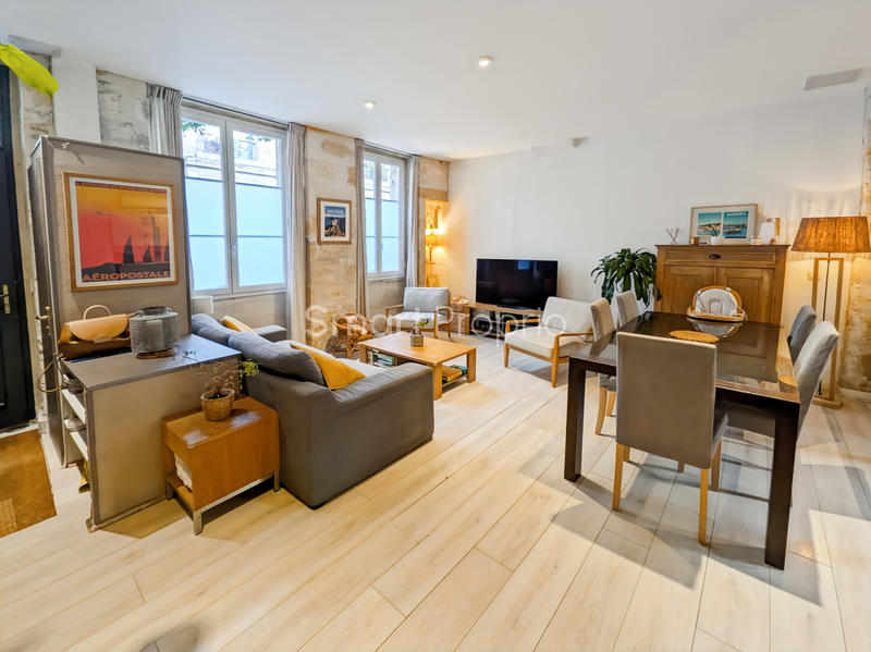 Maison - 91 m² - 4 pièces