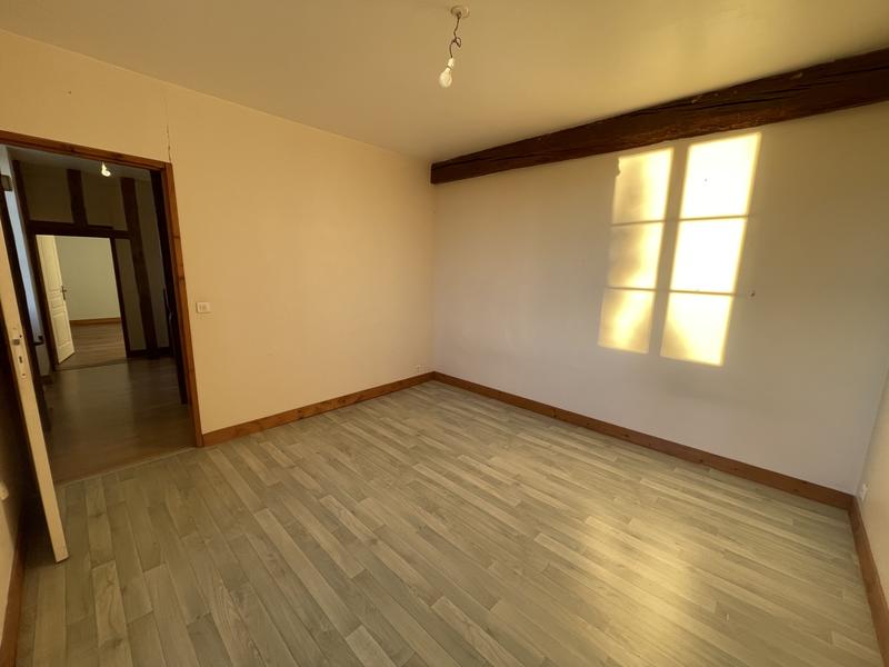 Maison - 166 m² - 6 pièces
