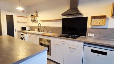 Appartement - 80 m² - 3 pièces