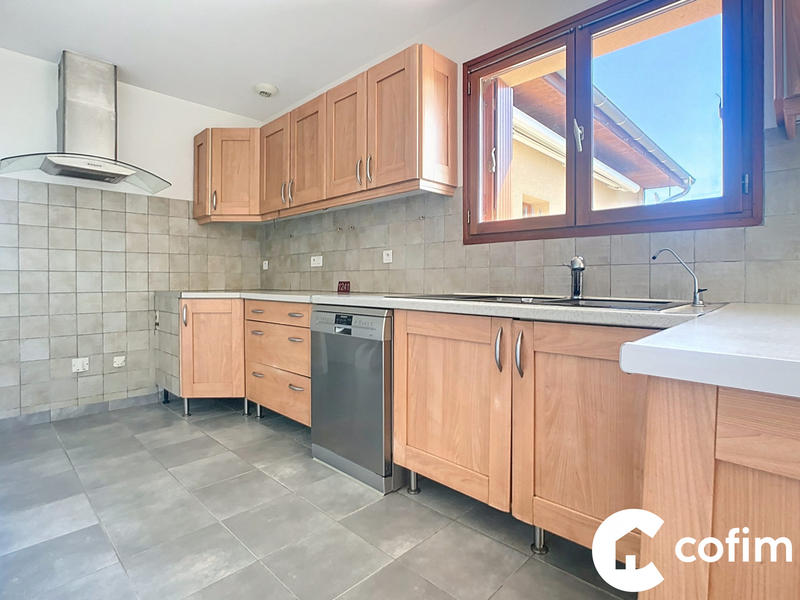 Maison - 145 m² - 6 pièces