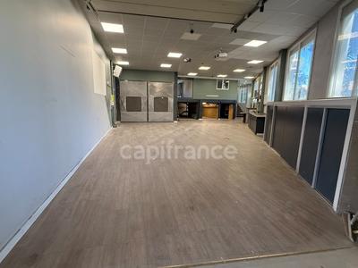 Bureau - 300 m² - 3 pièces