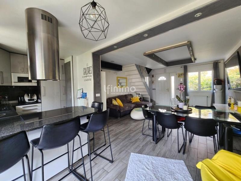 Maison - 100 m² - 6 pièces