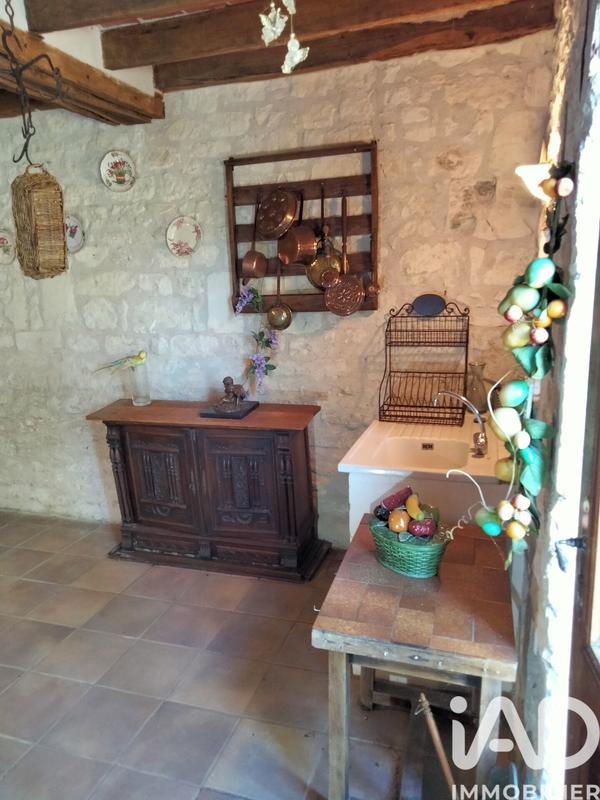 Maison de village - 389 m² - 10 pièces