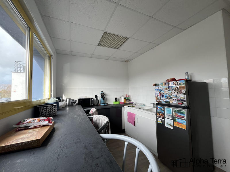 Local d'activités - 105 m²