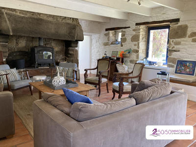 Maison ancienne - 155 m² - 7 pièces