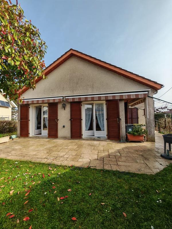 Maison - 155 m² - 7 pièces