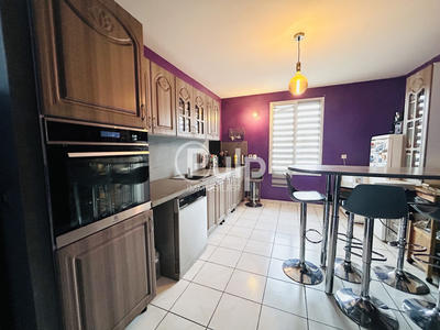 Maison - 130 m² - 7 pièces