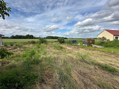 Terrain constructible - 863 m²