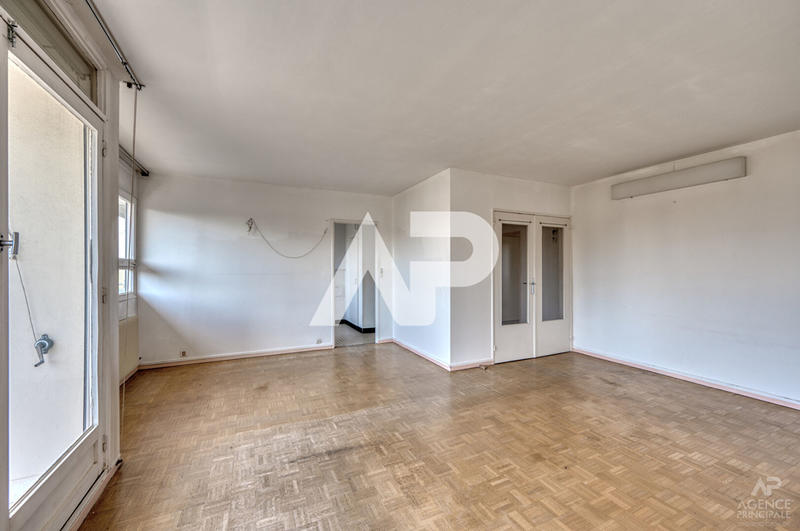 Appartement - 87 m² - 4 pièces