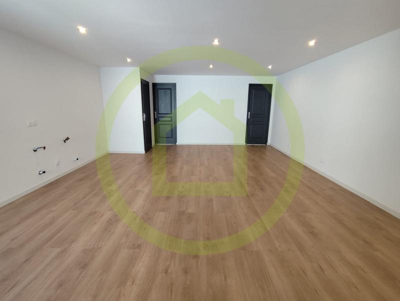 Maison - 135 m² - 8 pièces