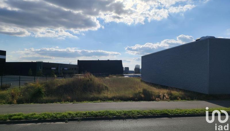 Local commercial - 739 m²