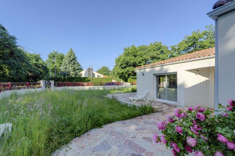 Maison - 110 m² - 5 pièces