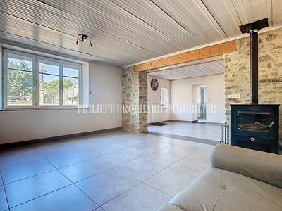 Maison ancienne - 84 m² - 4 pièces