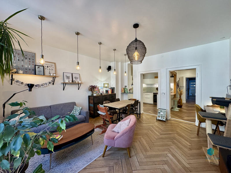 Appartement - 84 m² - 3 pièces