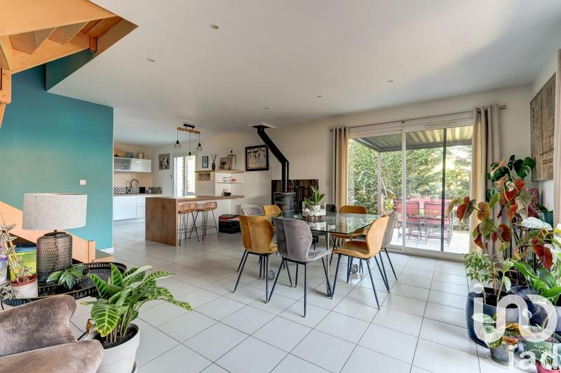 Maison - 112 m² - 5 pièces