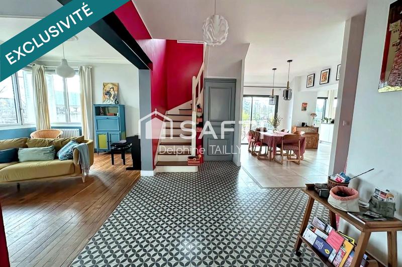 Villa - 192 m² - 8 pièces