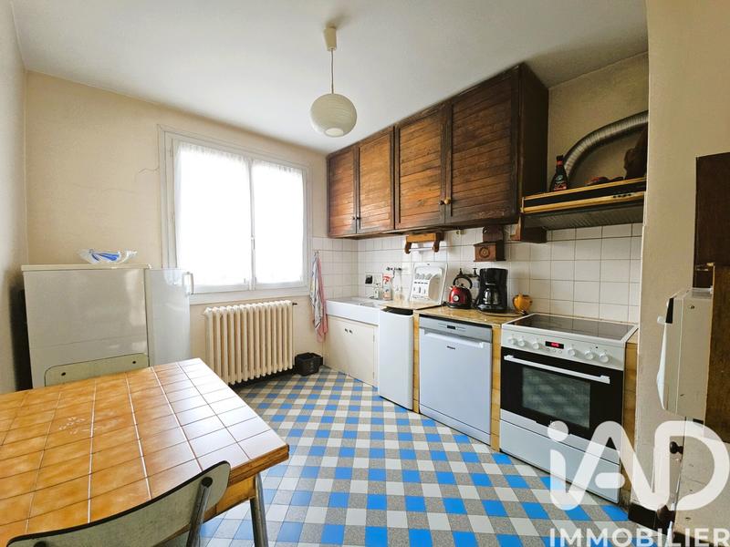 Maison - 177 m² - 7 pièces