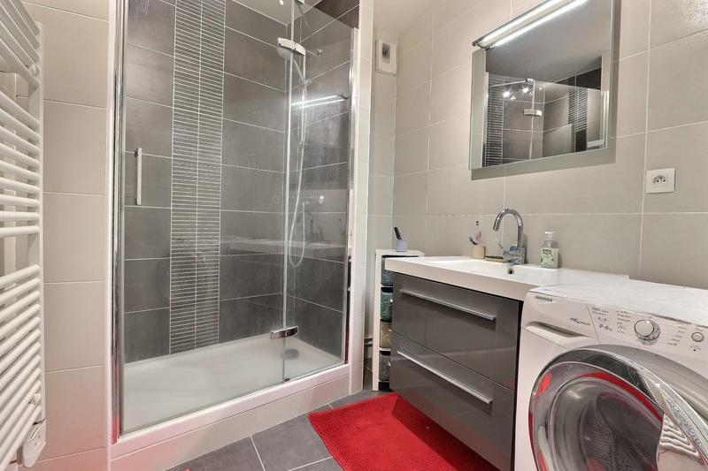 Appartement - 82 m² - 3 pièces