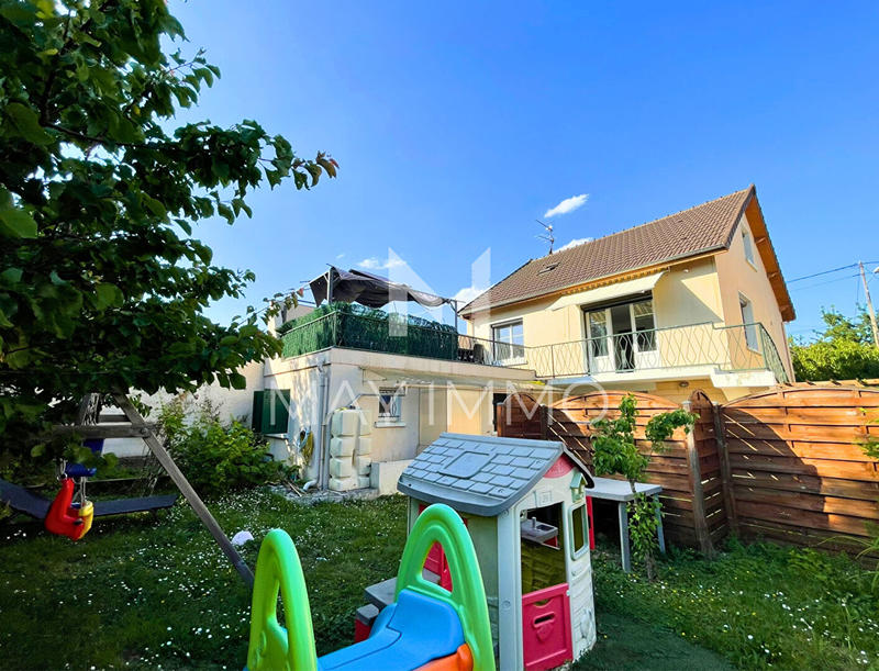 Maison - 149 m² - 5 pièces